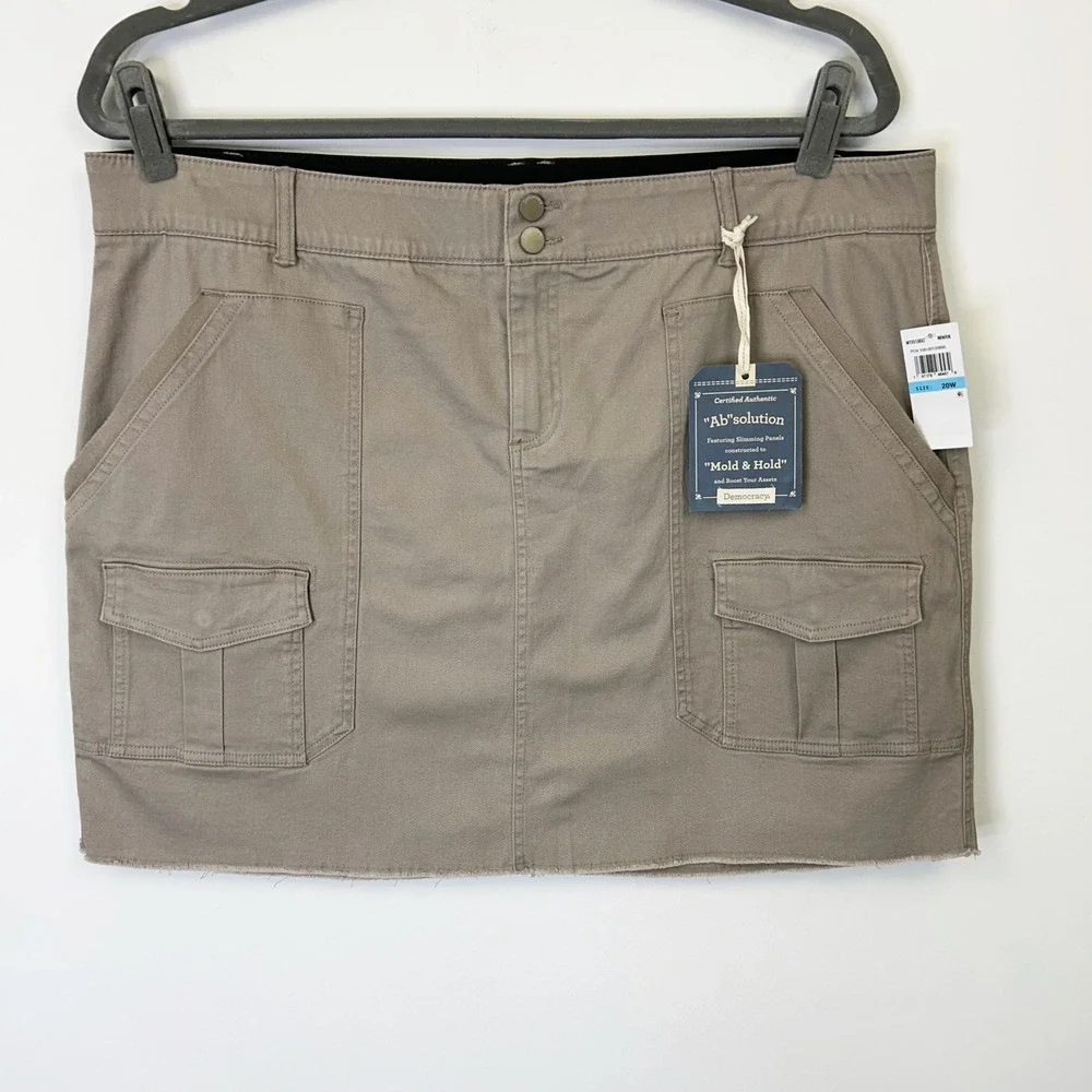 NEW Democracy Ab Solution Cargo Mini Skirt Women's Size 20W Taupe Beige Cotton